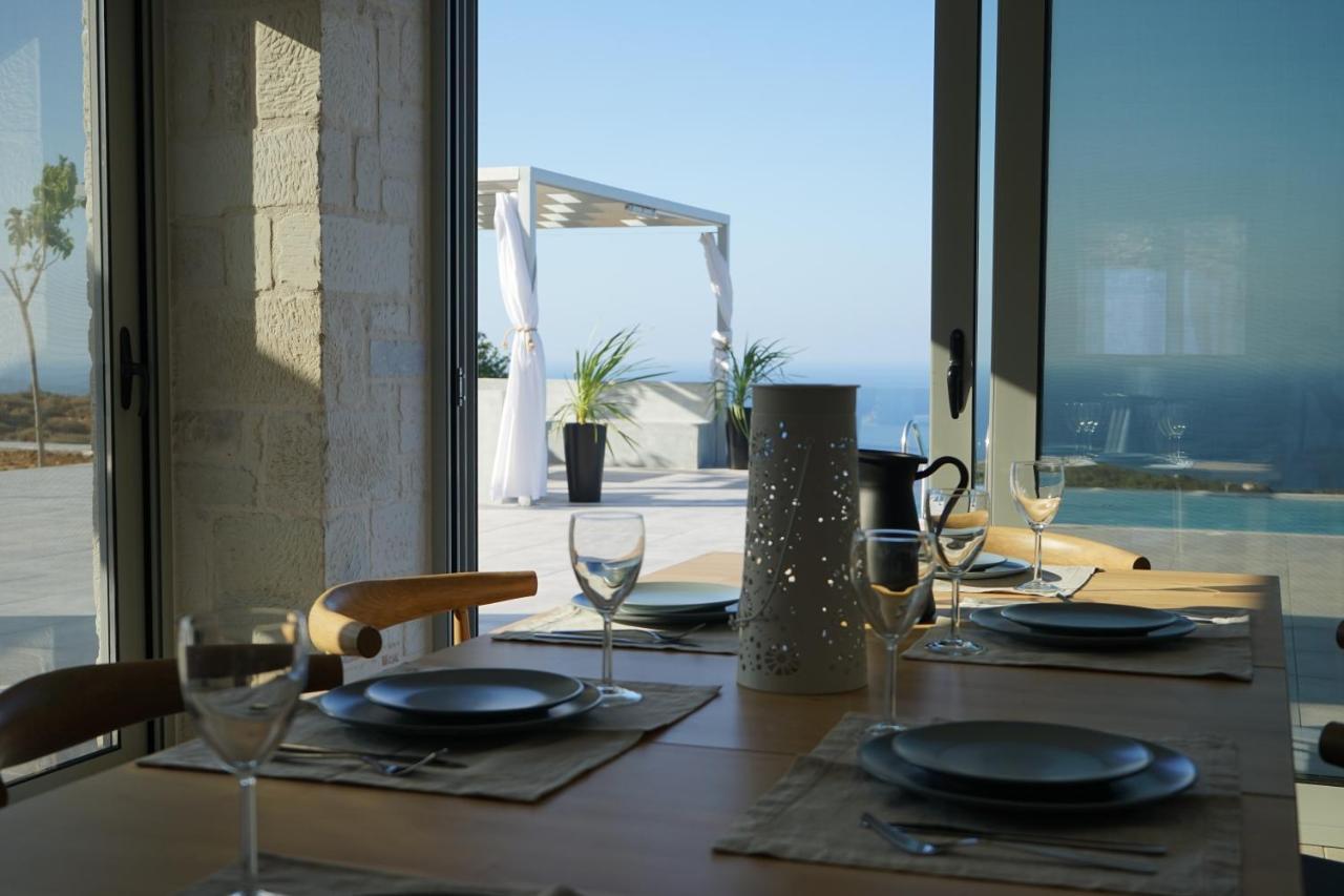 Eva Villas West With Infinity Pool & And Panoramic Sea View Йерані Екстер'єр фото