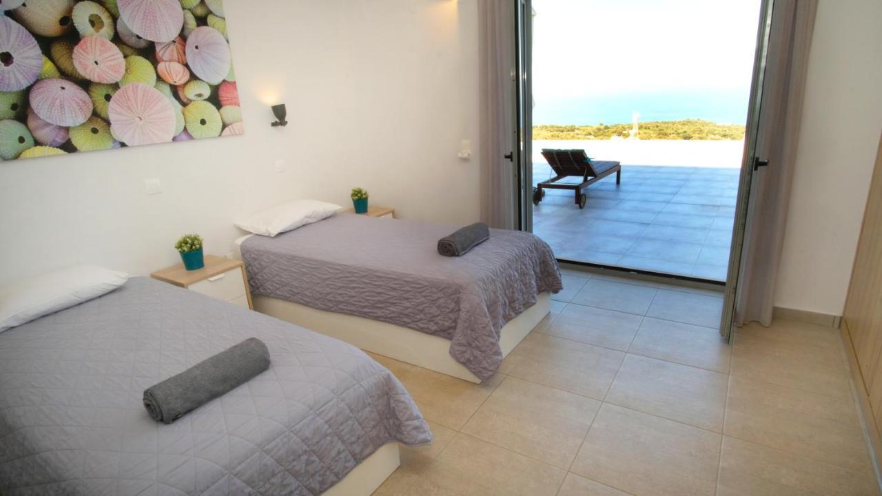 Eva Villas West With Infinity Pool & And Panoramic Sea View Йерані Екстер'єр фото