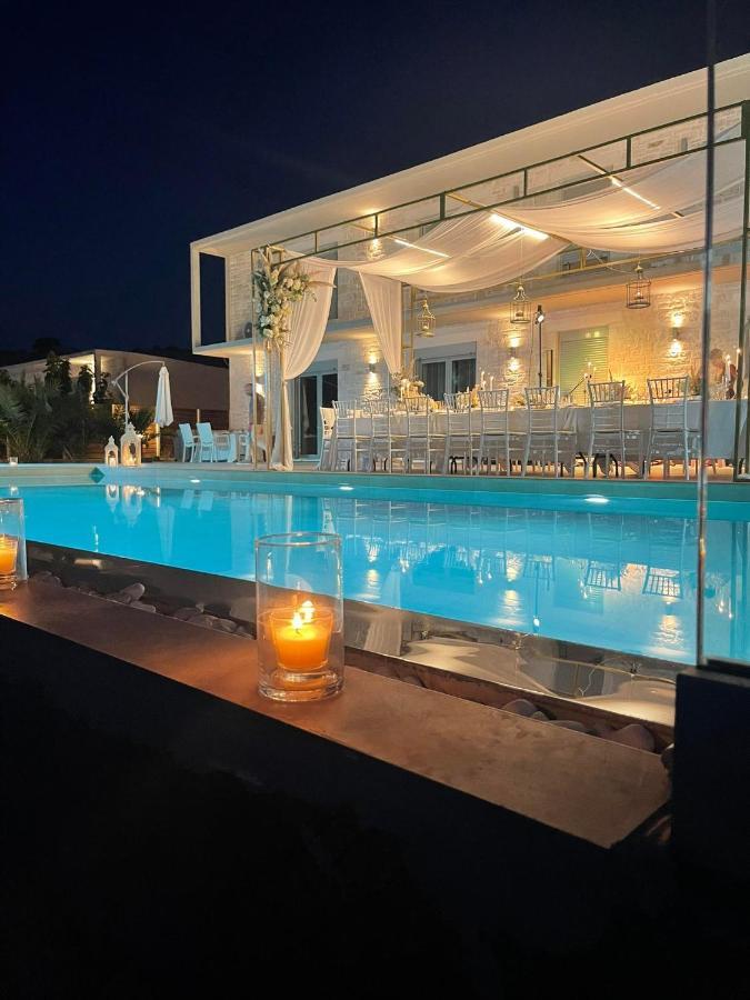 Eva Villas West With Infinity Pool & And Panoramic Sea View Йерані Екстер'єр фото